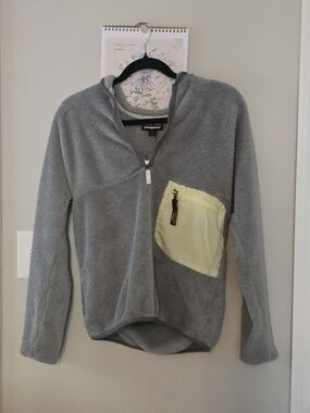 Patagonia Gray Fleece Hoodie with Yellow/green Zip Pocket